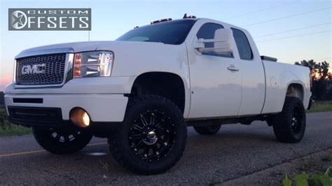 2008 GMC Sierra 1500 XD Hoss Custom | Custom Offsets