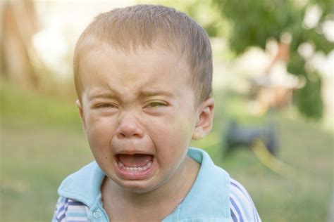 5 powerful and easy tips to end your child's whining