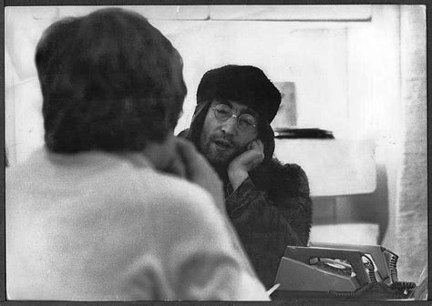 life & stuff, Casual snaps of John & Paul at Apple 1969