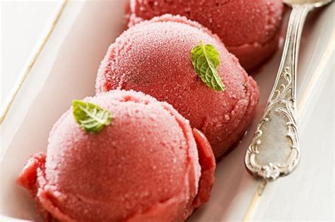 Forget Ice Cream: 10 Healthy Sorbet Recipes You Need To Make This Summer