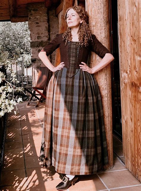 Outlander costume in chocolate linen outlander tartan skirt celtic fashion – Artofit