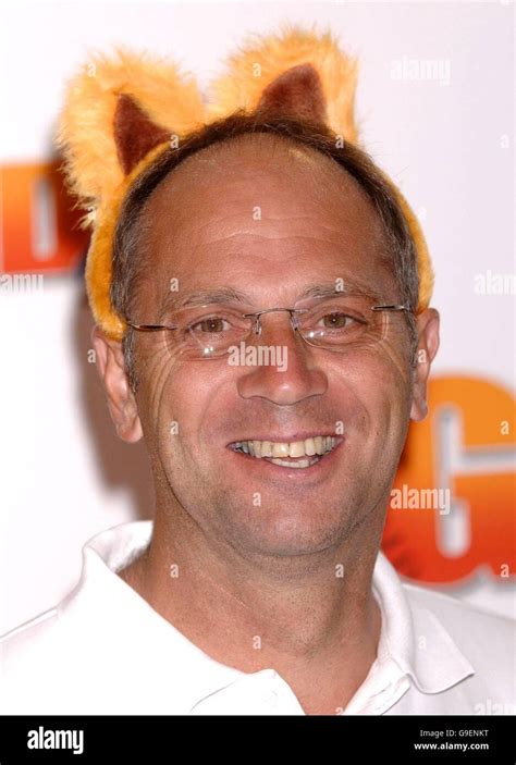 Garfield 2 premiere Stock Photo - Alamy