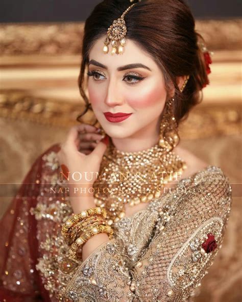 Pin by Luminous on Bridal | Pakistani bridal makeup, Pakistani bridal makeup red, Pakistani ...