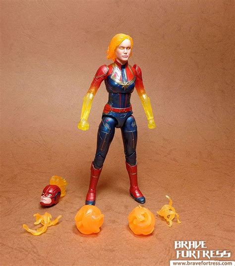 Marvel Legends Captain Marvel (Binary Form) | Brave Fortress