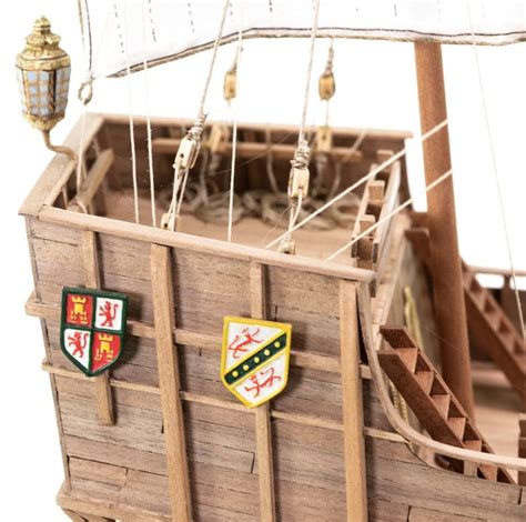 Santa Maria Model Ship Kit Carrack - Amati (1409)