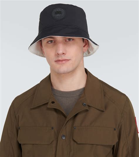 Horizon reversible bucket hat in black - Canada Goose | Mytheresa