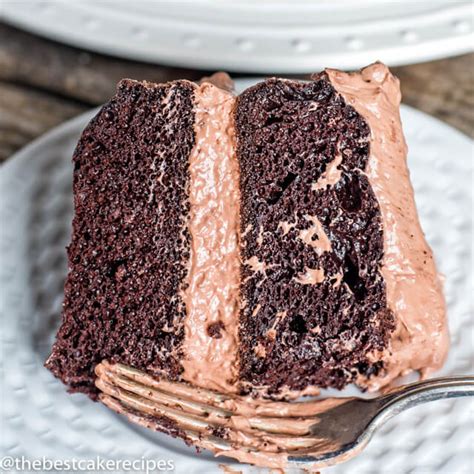 Sugar Free Chocolate Cake Recipe {with Sugar Free Whipped Frosting}