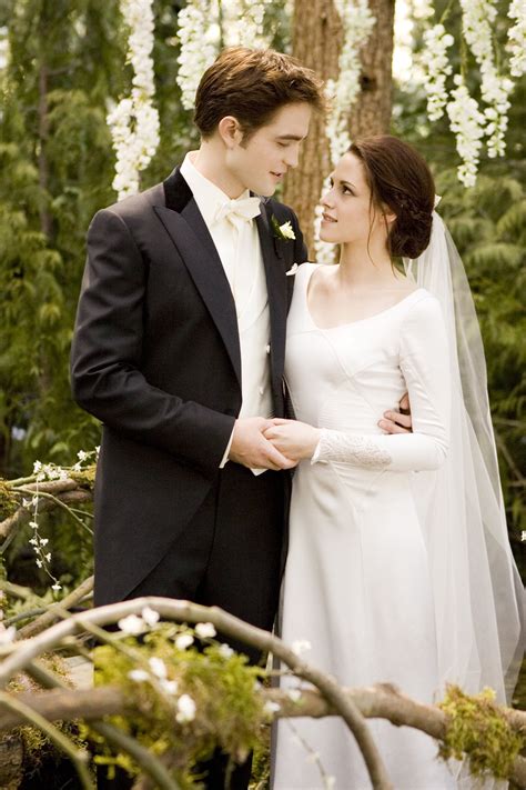 Why Twilight's Edward Cullen Is the Worst Boyfriend Ever | POPSUGAR ...