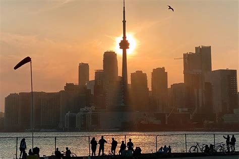 Gorgeous weather on tap for Southern Ontario this weekend as temperatures soar to 30 C