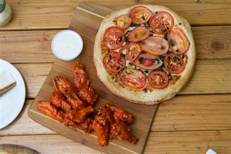 pizza and wings delivery near me open now - Pearly Clanton