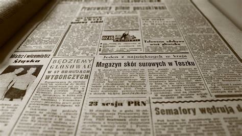 Old Newspaper Wallpaper (32+ images)