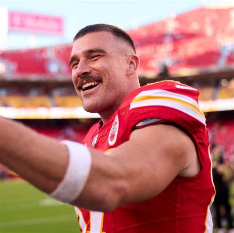 what are the fun facts about travis kelce? – Blessbpeprah.com