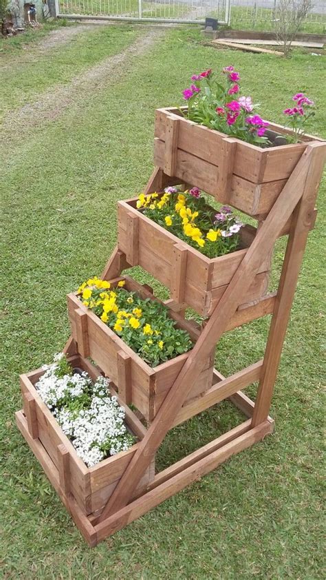 House and furniture | Jardinería en macetas, Maceteros de jardín, Repisas para plantas