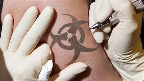 Tattoo danger warning: Doctors 'alarmed' as shock research suggests one ...