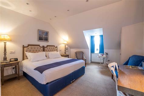 The Buccleuch & Queensberry Arms Hotel Rooms: Pictures & Reviews - Tripadvisor