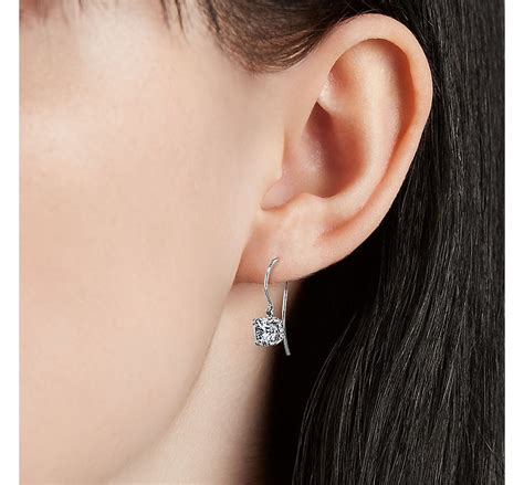 Build Your Own Earrings - Setting Details | Blue Nile