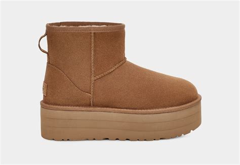 Platform Uggs Are The Major Fall Footwear Trend To Shop Right Now