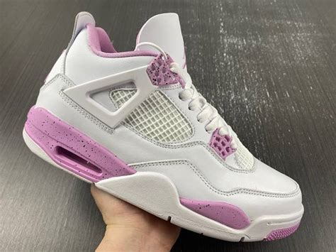 Jordan 4 Retro Metallic Pink CT8527-116 - https://www.cosyzone.ru