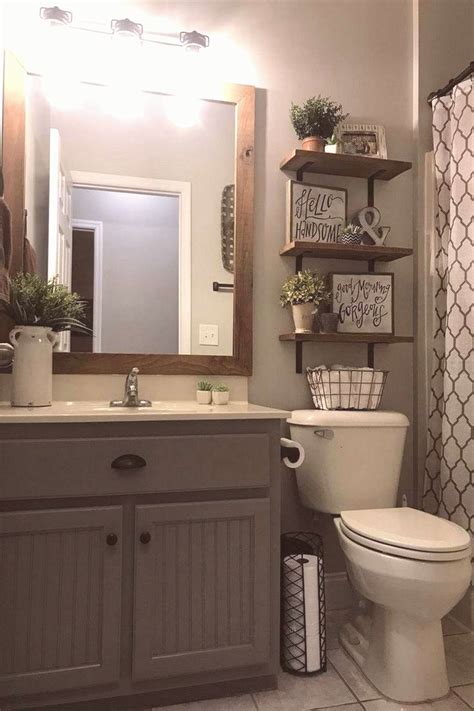 How To Decorate A Small Bathroom Wall Leadersrooms - vrogue.co