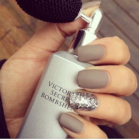 Matte taupe nails with glitter accent nail ♡ | Taupe nails, Vegas nails, Nails