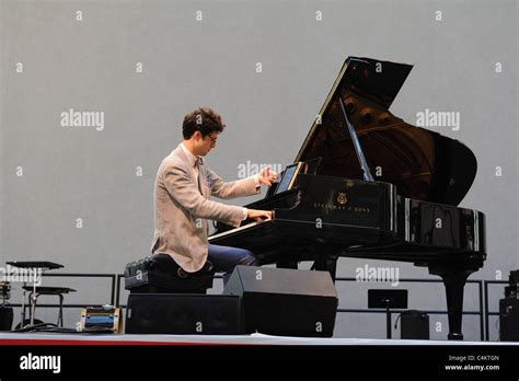 Concert pianist hi-res stock photography and images - Alamy