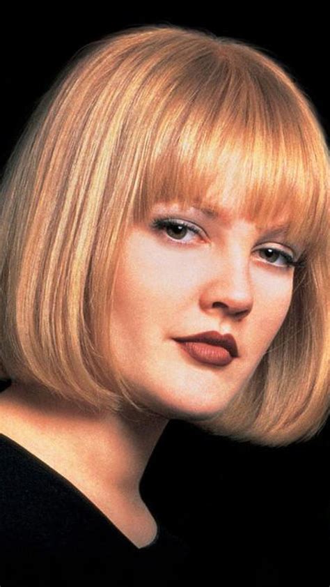 Scream (1996) | Hair cuts, Short hair styles, Drew barrymore