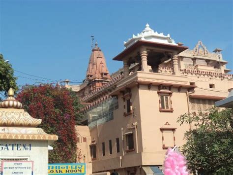 Sri Krishna Birth place - Krishna Janmabhoomi Temple, Mathura Traveller ...