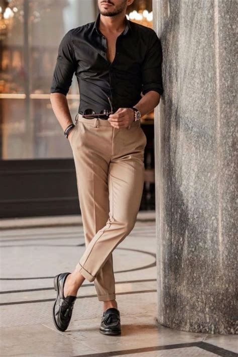 Classy Men's Formal Office Outfits with Beige Pants