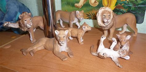 A collection of lions 1 (Schleich) by Anonim911 on DeviantArt