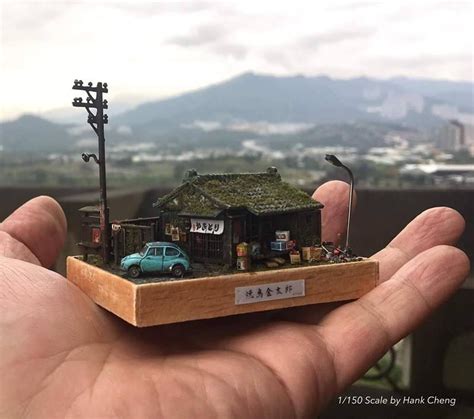 Exquisitely Detailed Miniature Dioramas