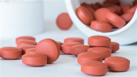 Aleve Vs. Ibuprofen: Which One Is Better?