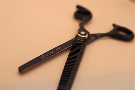 Stainless Steel hair scissors with steel grip