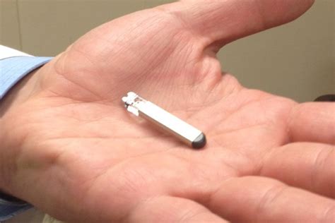 Implantable wireless cardiac monitor a “game changer” | Edward-Elmhurst ...