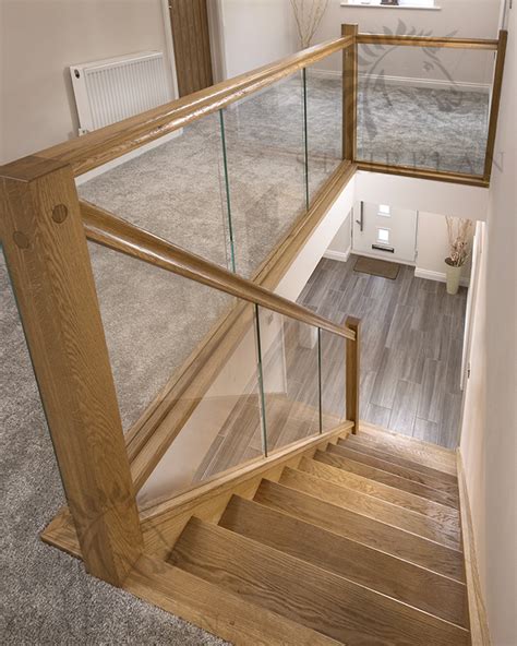 Oak Staircase With Glass Panels - Glass Designs