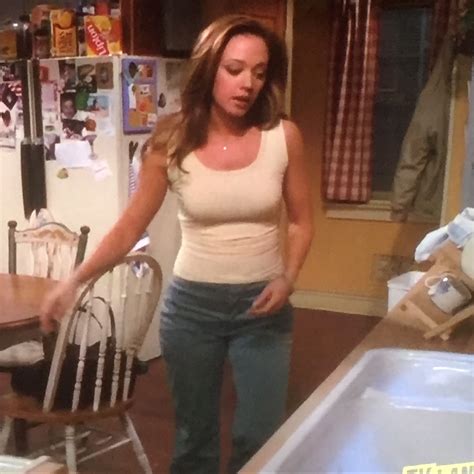 Pin by Emily Nikou on 90s Television Fashion. | Leah remini, Carrie heffernan outfits, 00s style