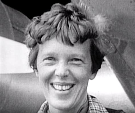 Amelia Earhart Biography - Facts, Childhood, Family Life & Achievements