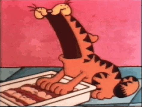 Lasagna Garfield GIF – Lasagna Garfield Eating – find og del giffer