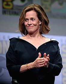 Sigourney Weaver - Wikipedia