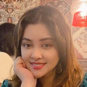 Payal Ghosh - Age, Family, Bio | Famous Birthdays