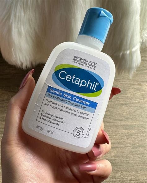 Cetaphil Gentle Skin Cleanser Review - The Pink Velvet Blog