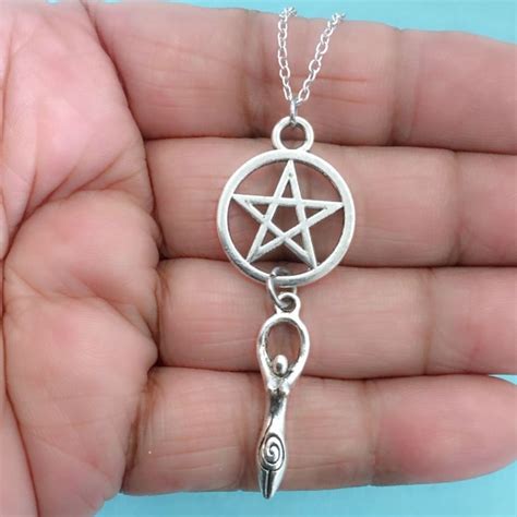 Antique Silver PENTAGRAM & GODDESS Charms Necklace. – xtc-jewelry