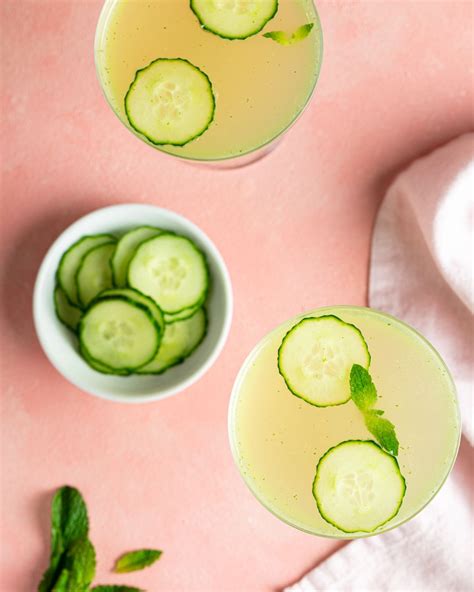 Cucumber-Mint Cocktail | Mint cocktails, Cucumber, Mint