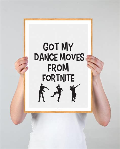 Køb vores "Got my dance moves... - Fortnite plakat" plakat online |» Lynhurtig og billig levering
