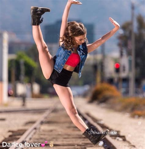 Mackenzie had a sharkcookie photoshoot! | Dance moms, Dance moms ...