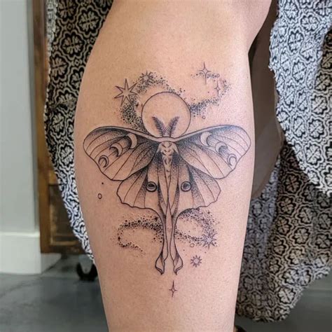 86 Remarkable Luna Moth Tattoos That Are On The Buzz Right Now!