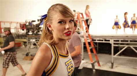 Outtakes Video #1 - The Cheerleaders - 153 - Taylor Swift Web Photo Gallery