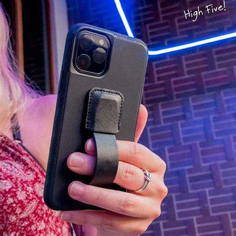 Smartish Prop Tart Smartphone Grip and Stand | Gadgetsin