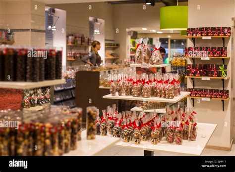 Chocolates in chocolate shop, Bruges, Belgium Stock Photo - Alamy