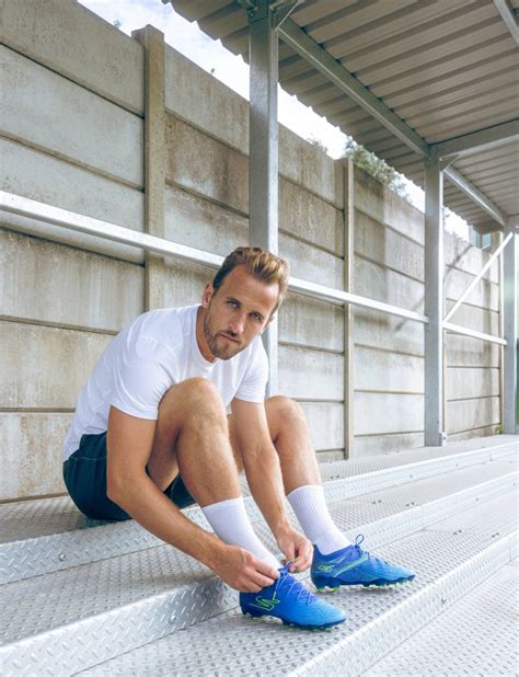 Harry Kane fronts Skechers first football boots