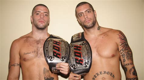 The Briscoe Brothers' Cageside Evaluation - Cageside Seats